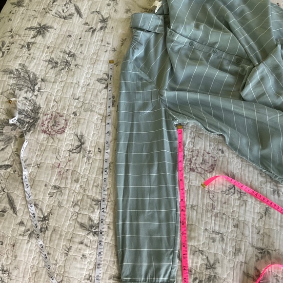 NWT BLL New York Cherie Striped Button Up Moss w/ White Ruched Waist Blouse - Picture 6 of 7